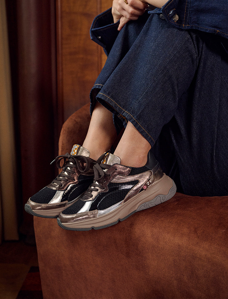 Women’s sneakers