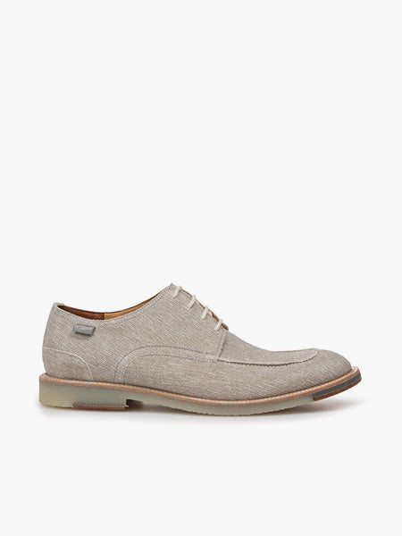 Lace shoes