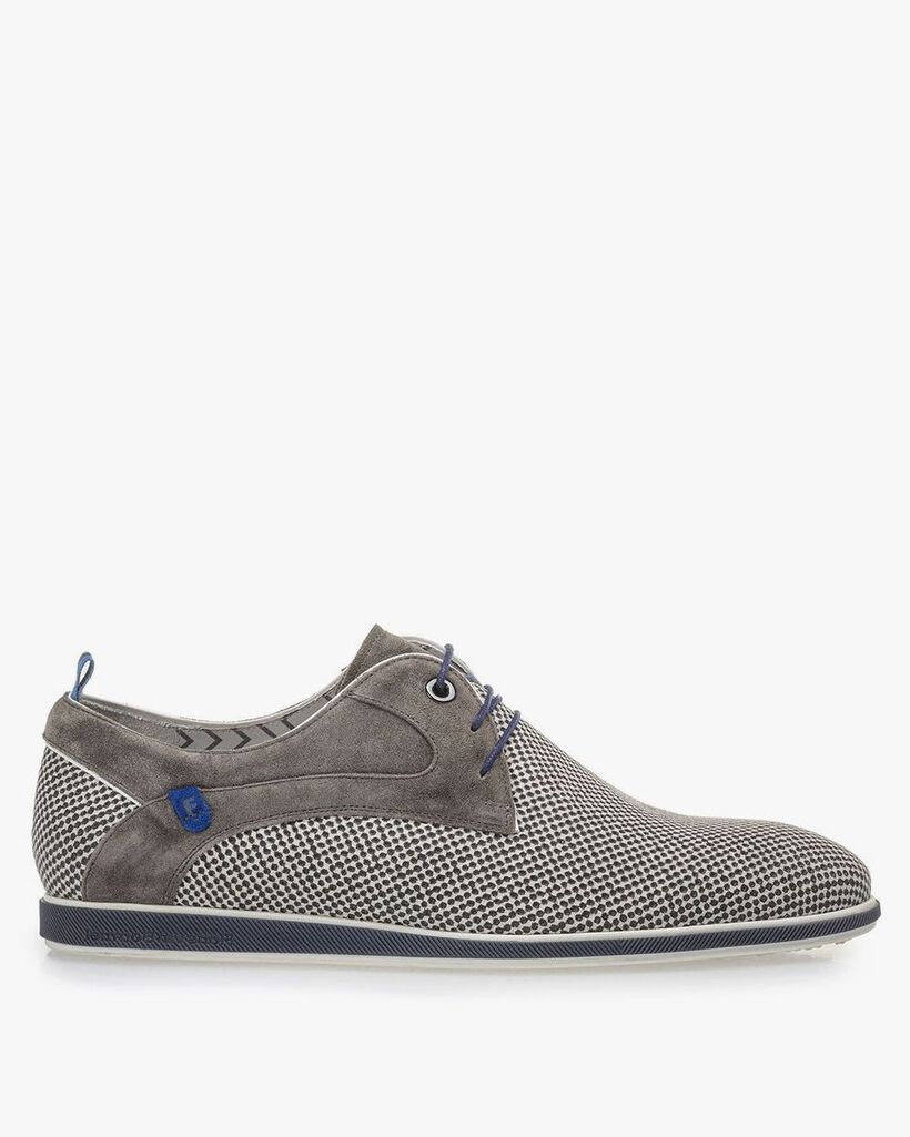 Grey suede leather lace shoe with print
