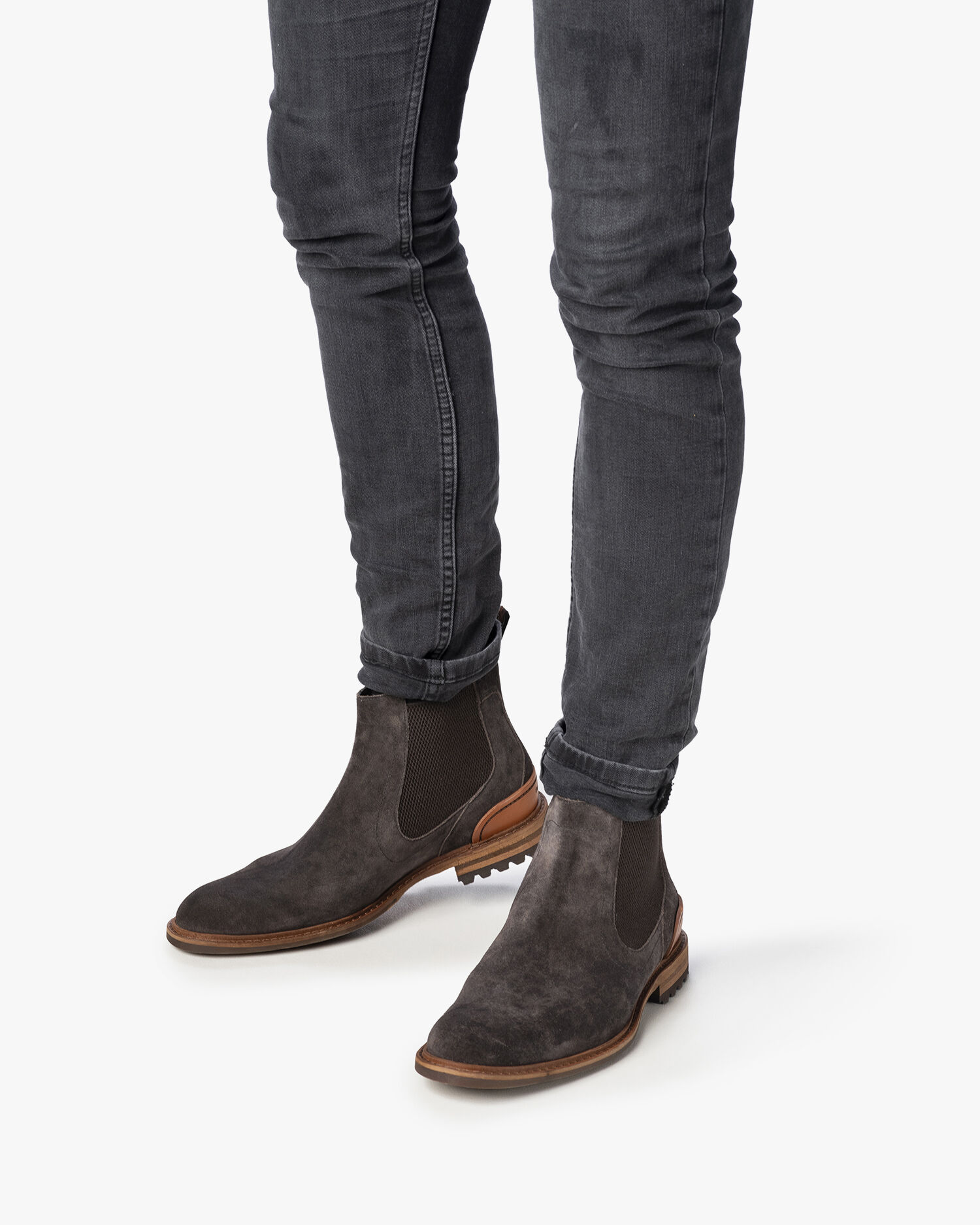 Taupe chelsea boots mens top