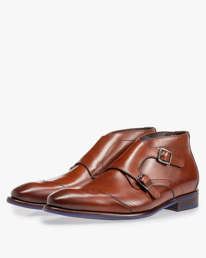 Buckle shoe calf leather cognac