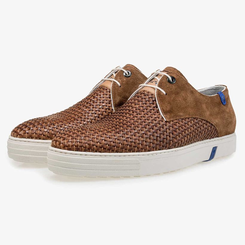 Cognac-coloured braided calf suede leather lace shoe