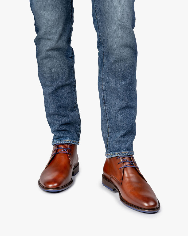 Schnürstiefel Kalbsleder cognac