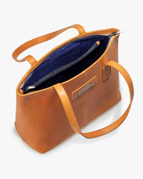 Shoulder bag leather