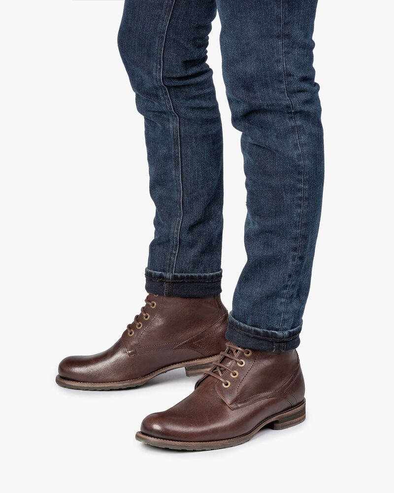 Lambskin lined lace boot brown