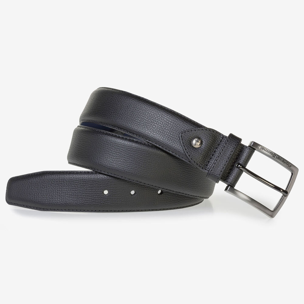 Black leather belt with print