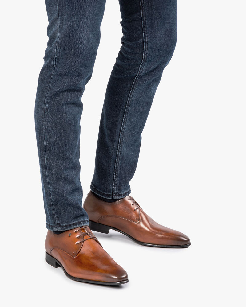 Cognacfarbener Leder Schnürschuh