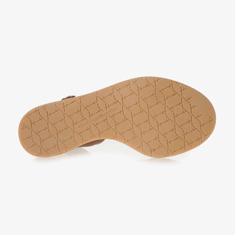 Cognacfarbene Leder-Sandale mit Keilabsatz