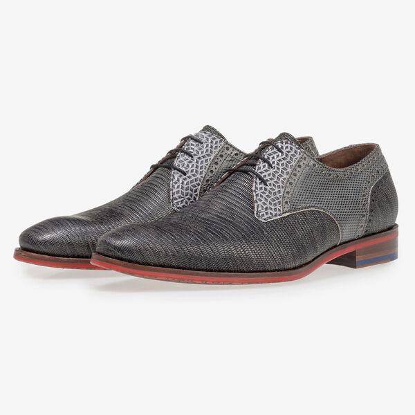 Grey leather lace shoe with lizard print