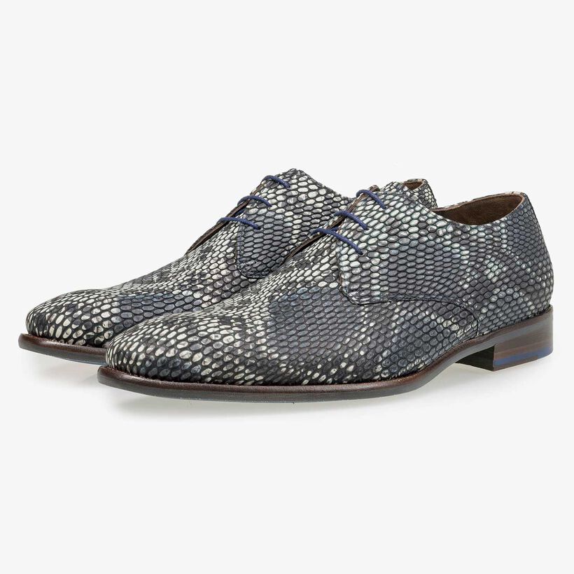 Grauer Kalbsleder-Schnürschuh mit Schlangenprint