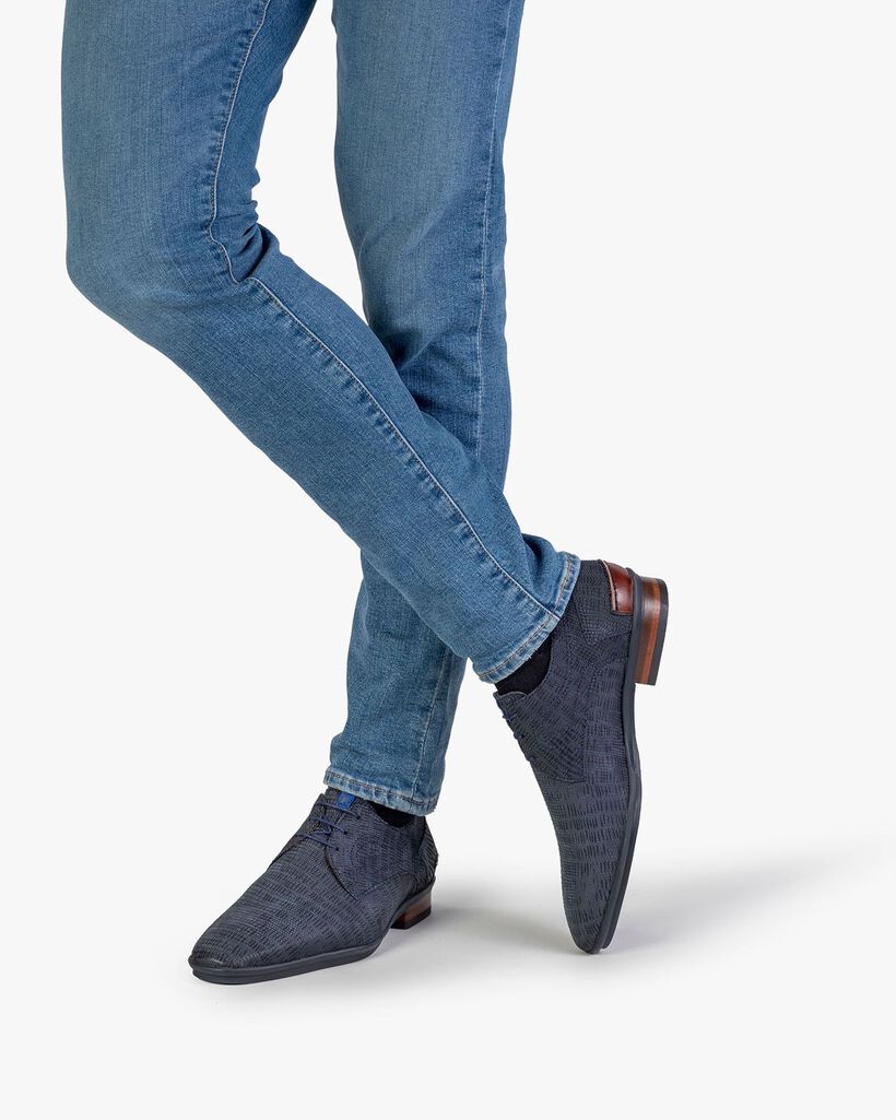 Schn&uuml;rschuh mit Print dunkelblau