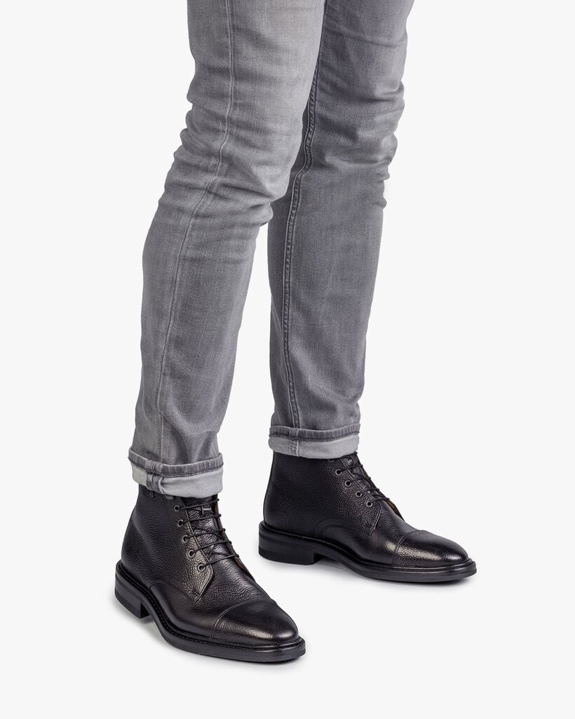 Stiefel Leder mit Print schwarz