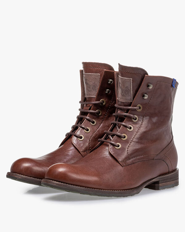Gefütterter Schnürstiefel cognac
