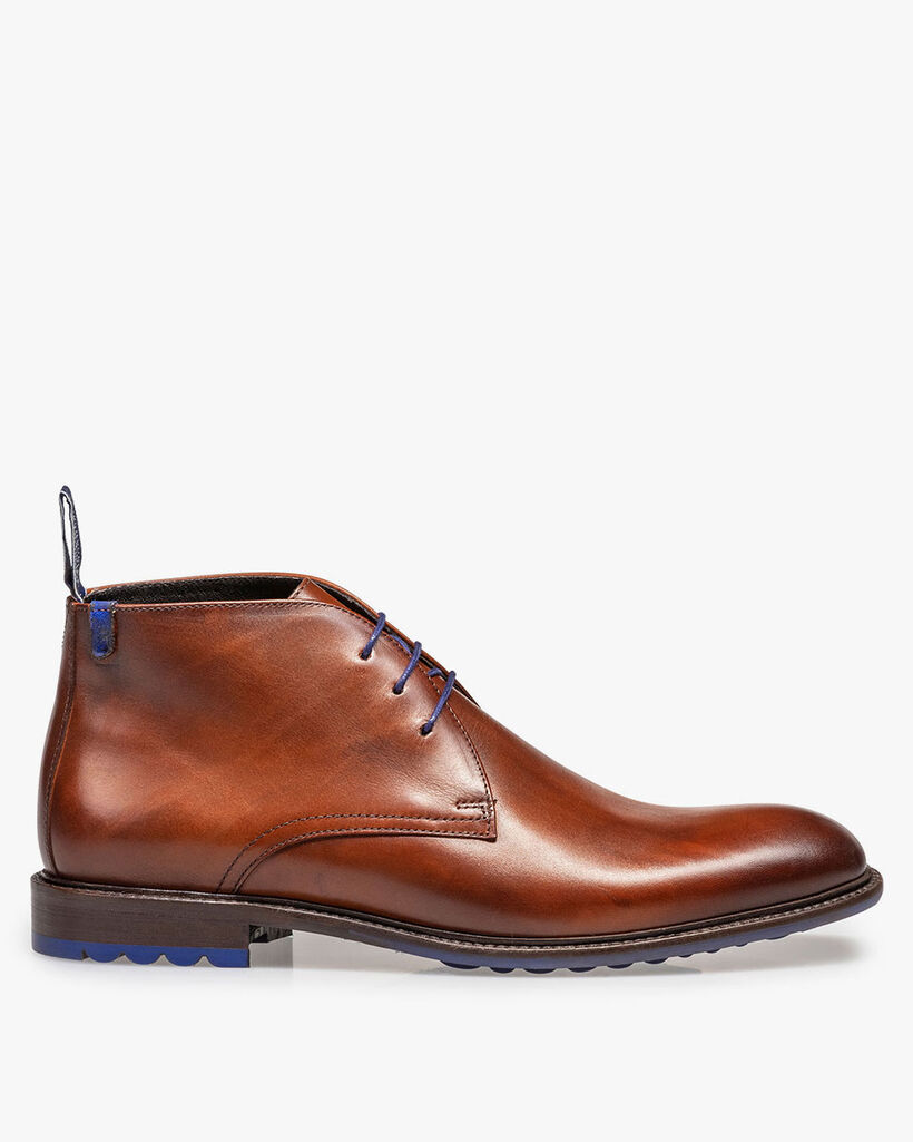 Schnürstiefel Kalbsleder cognac