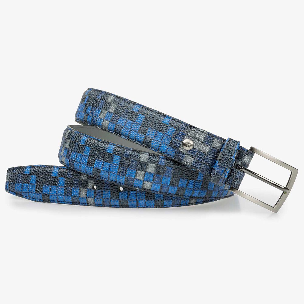 Blue belt with graphic print