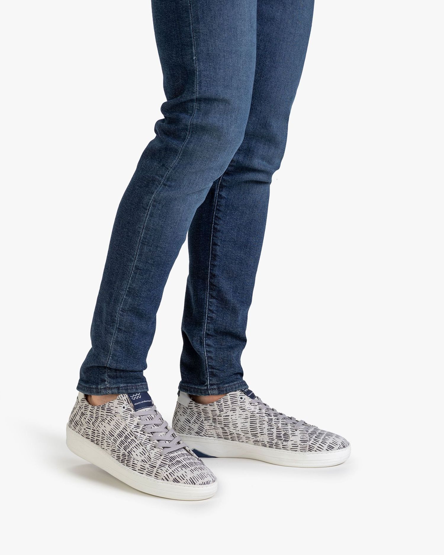 Sneaker schwarz weiB 13265 21 Floris van Bommel Official