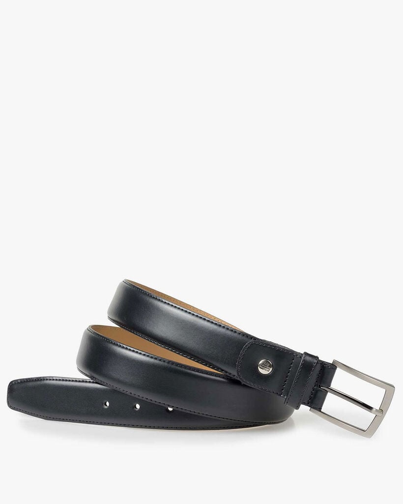 Belt calf leather black