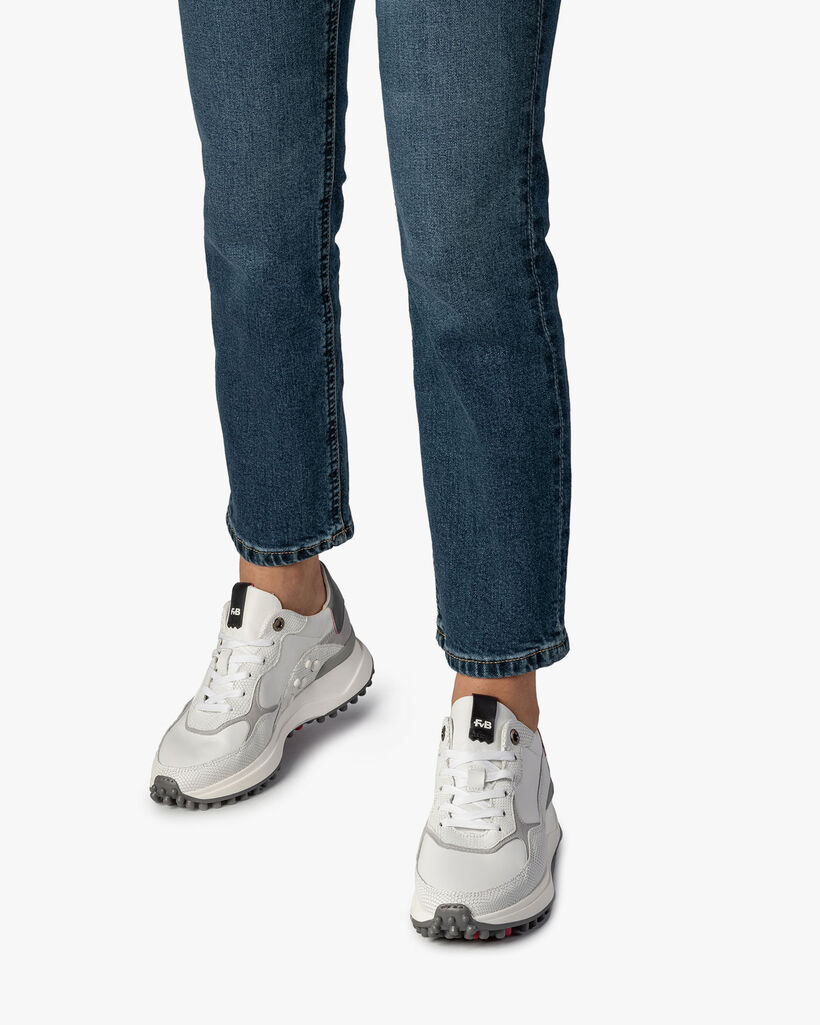Weiß-grauer Leder-Sneaker mit Print