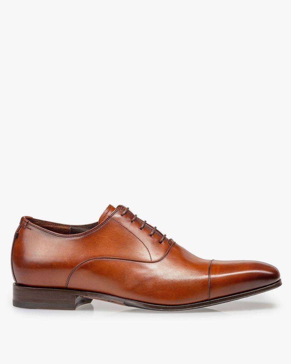 Cognacfarbenes Kalbsleder-Schnürschuh 16218/04 | Van Bommel Official®