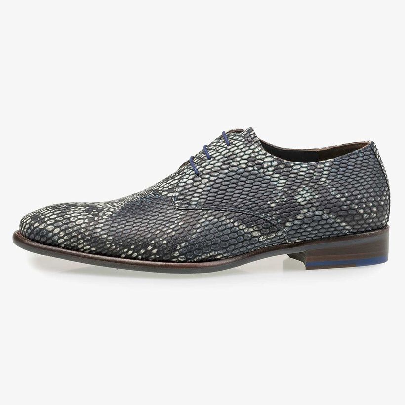 Grauer Kalbsleder-Schnürschuh mit Schlangenprint