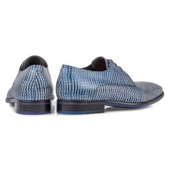 Lace shoe metallic with print blue