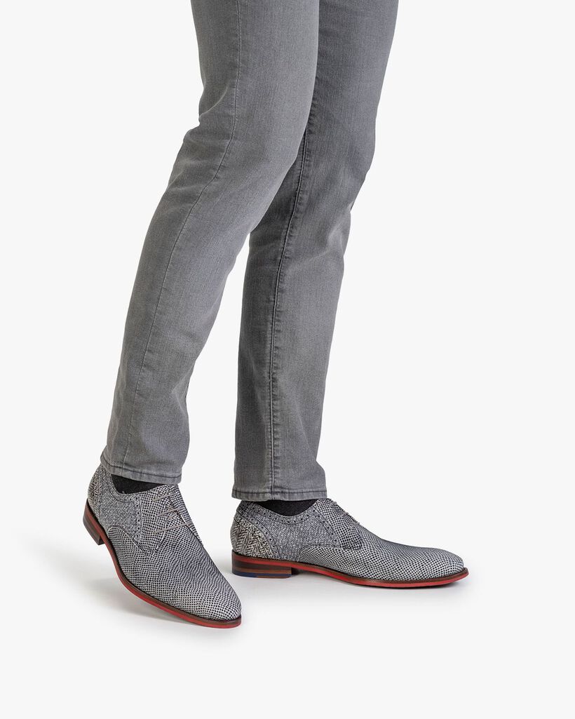 Lace shoe suede leather off-white