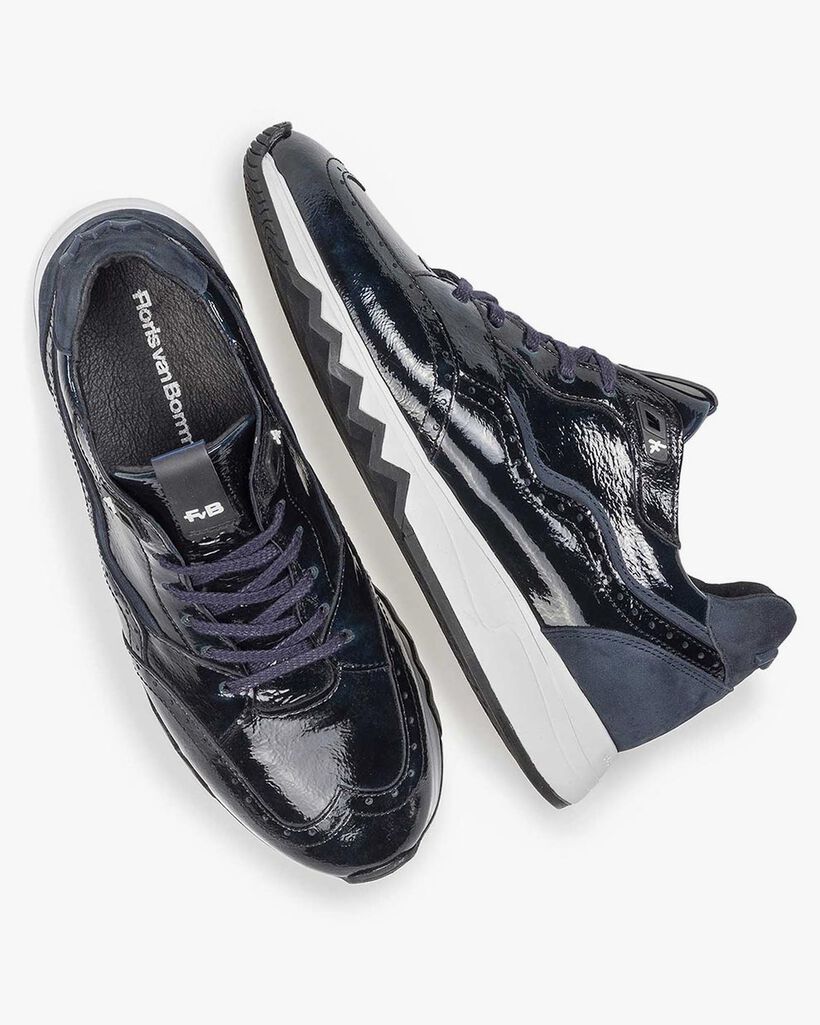 Blauer Lackleder-Sneaker