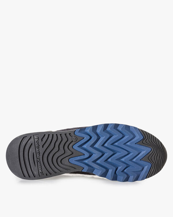 Sneaker dark brown suede leather