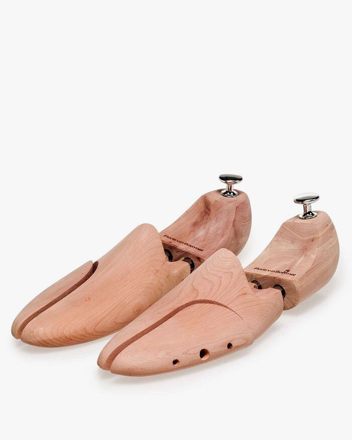 Schuhspanner aus Zederholz