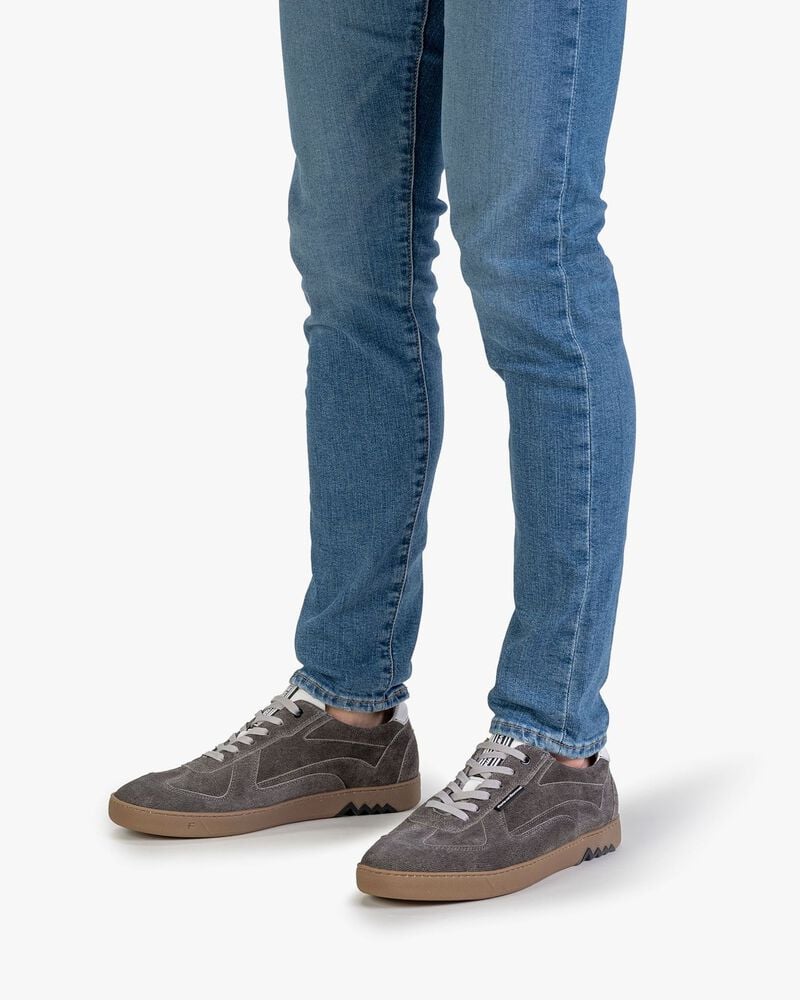 Sneaker grau Wildleder