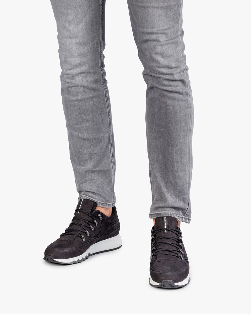 Sneaker black nubuck