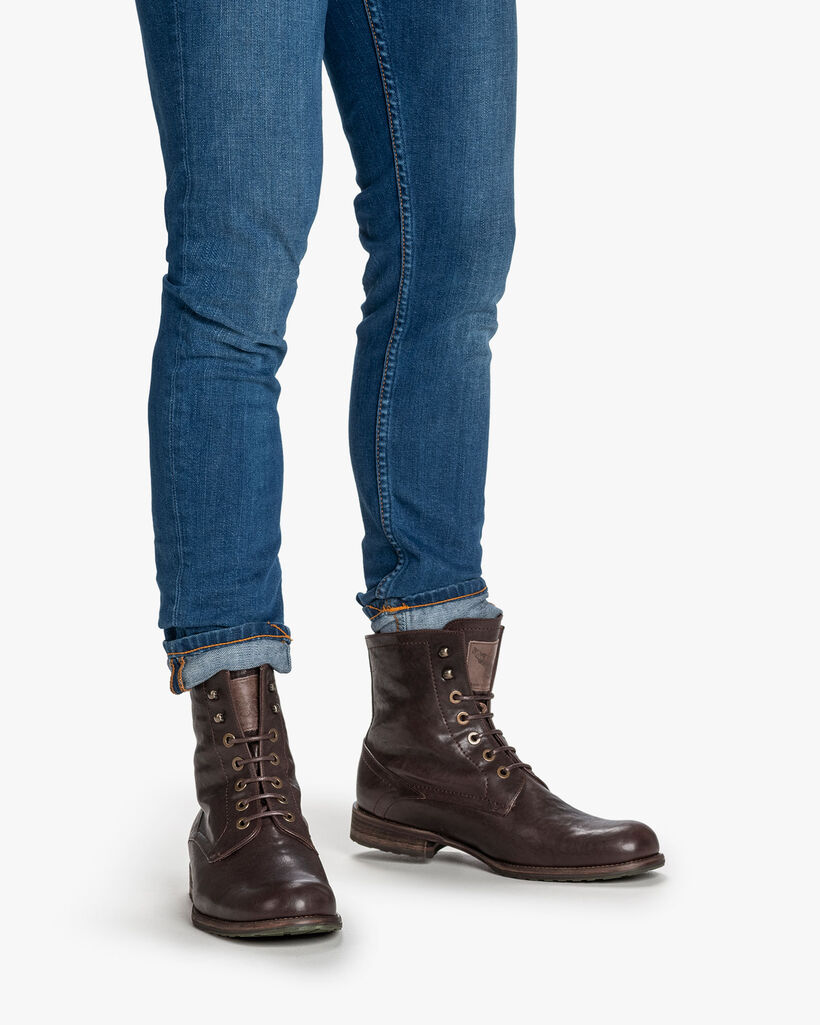 Lambskin lined lace boot dark brown