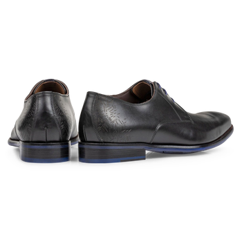 Lace shoe calf leather black
