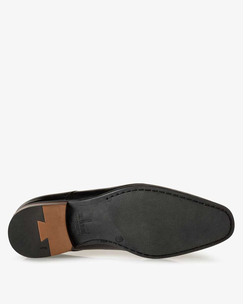 Schnürschuh Kalbsleder schwarz