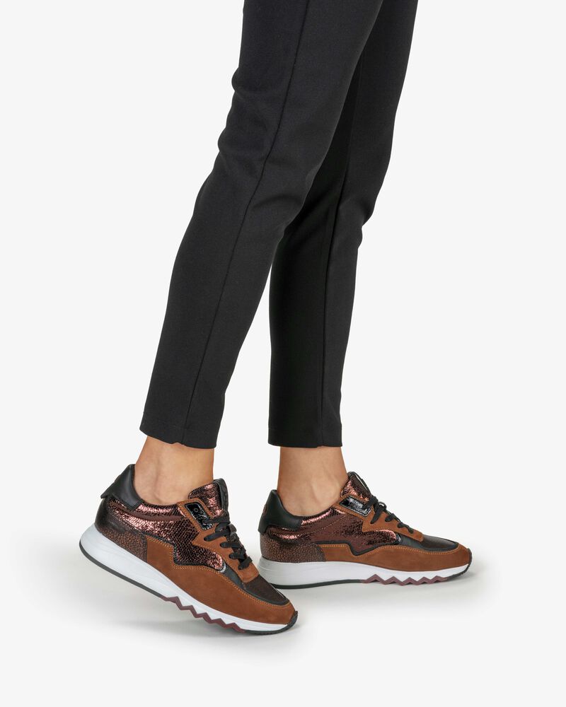 Nineti Nubukleder braun