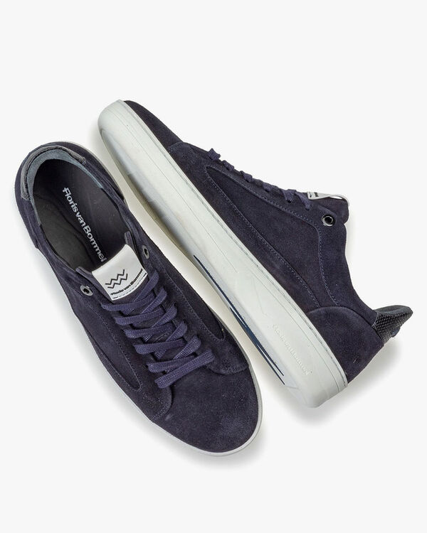 Sneaker blue suede leather