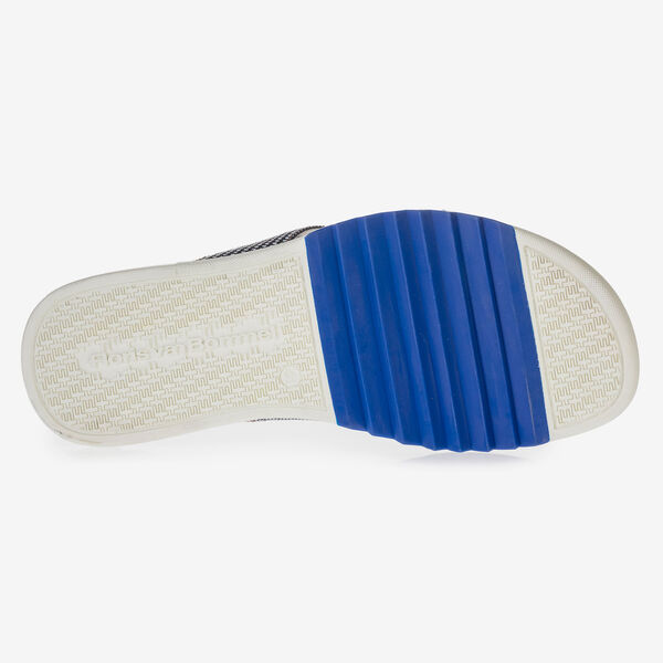 Blauer Wildleder Zehentrenner-Slipper mit Print