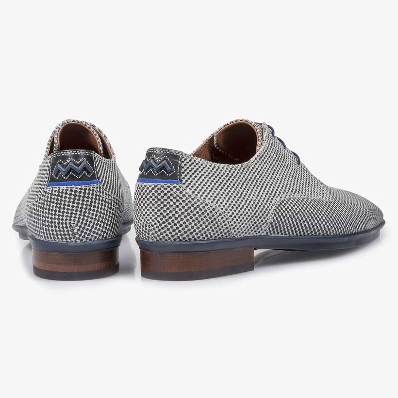 Light grey suede leather lace shoe with a mini print