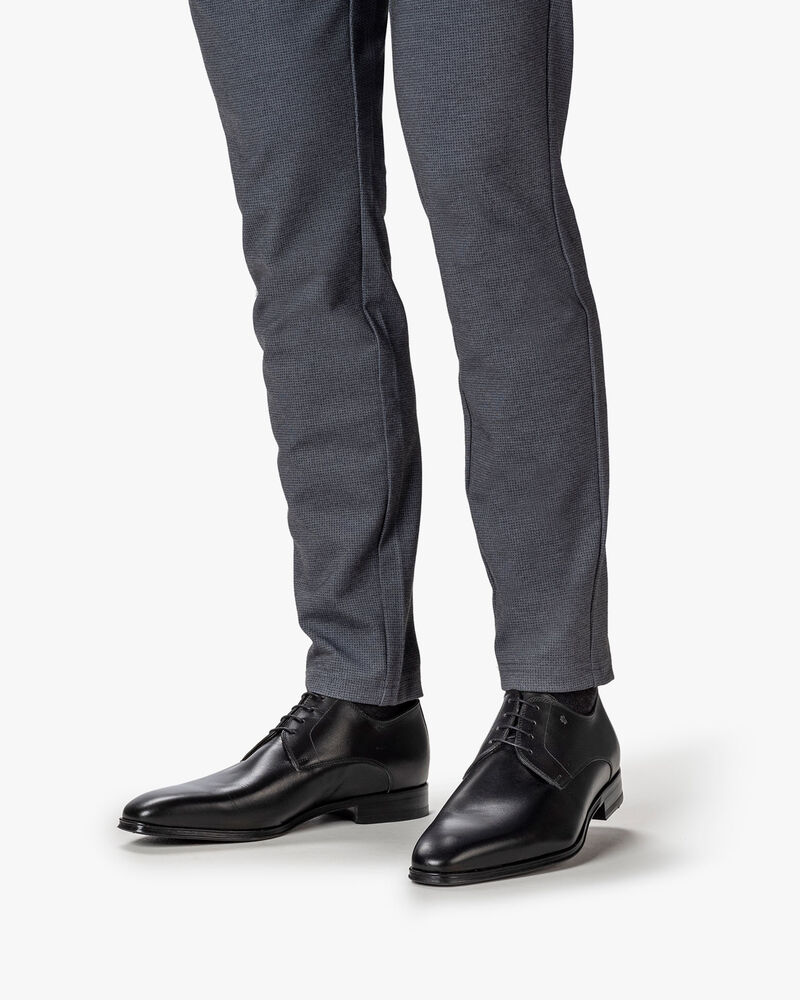 Schn&uuml;rschuh Kalbsleder schwarz