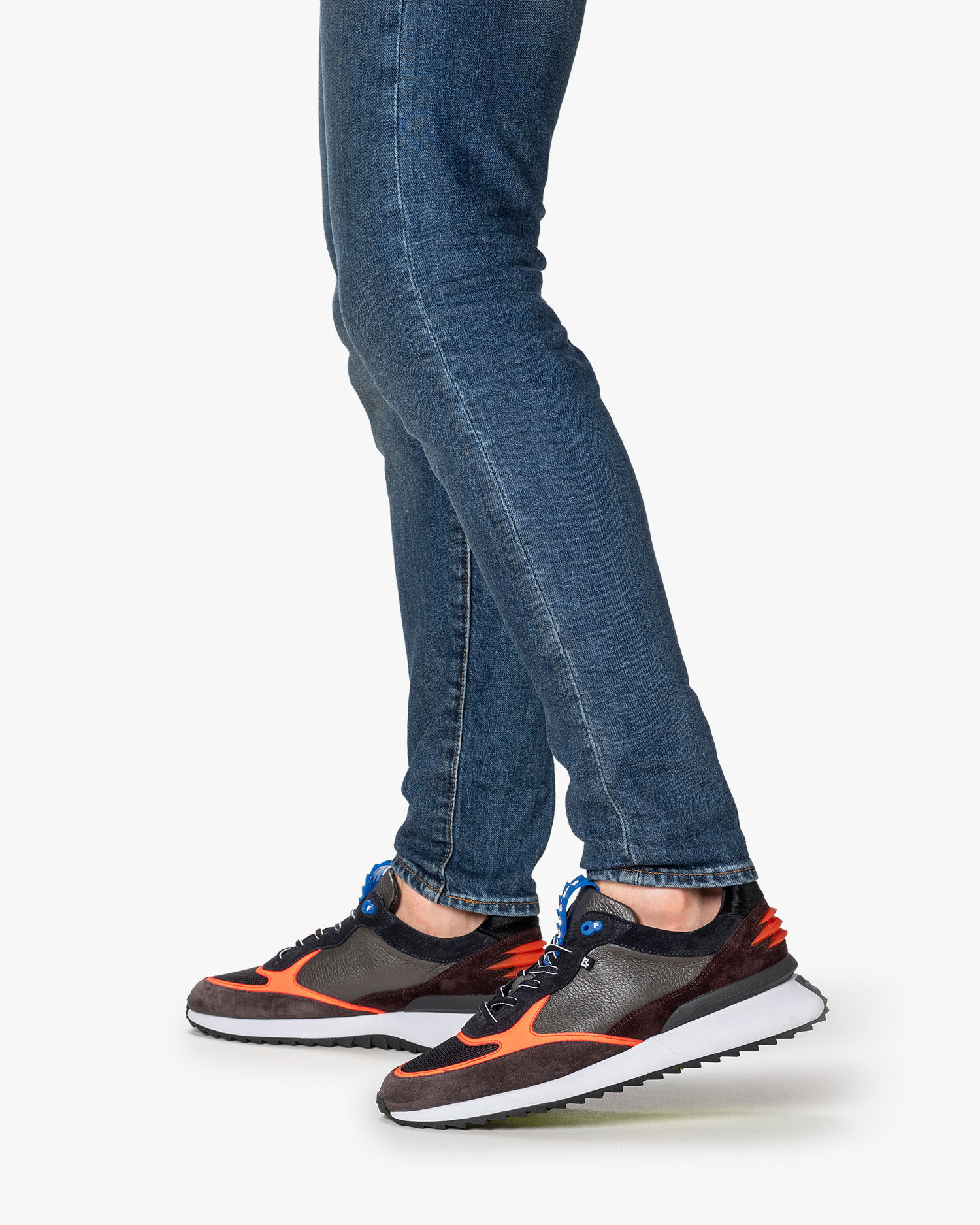 Sharki sneaker grey/orange 16486/01 | Floris van Bommel Official®