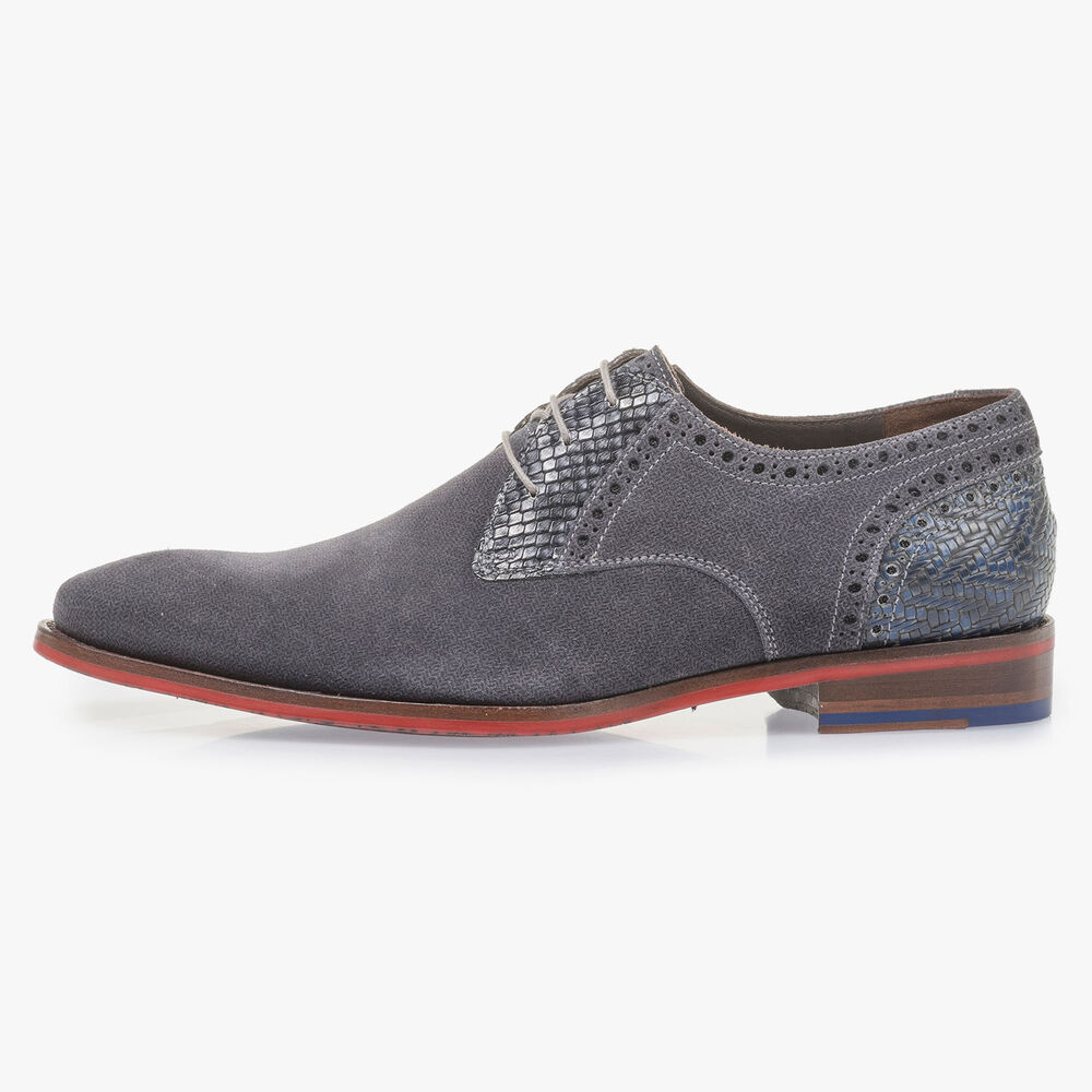 Dark grey suede leather lace shoe with print