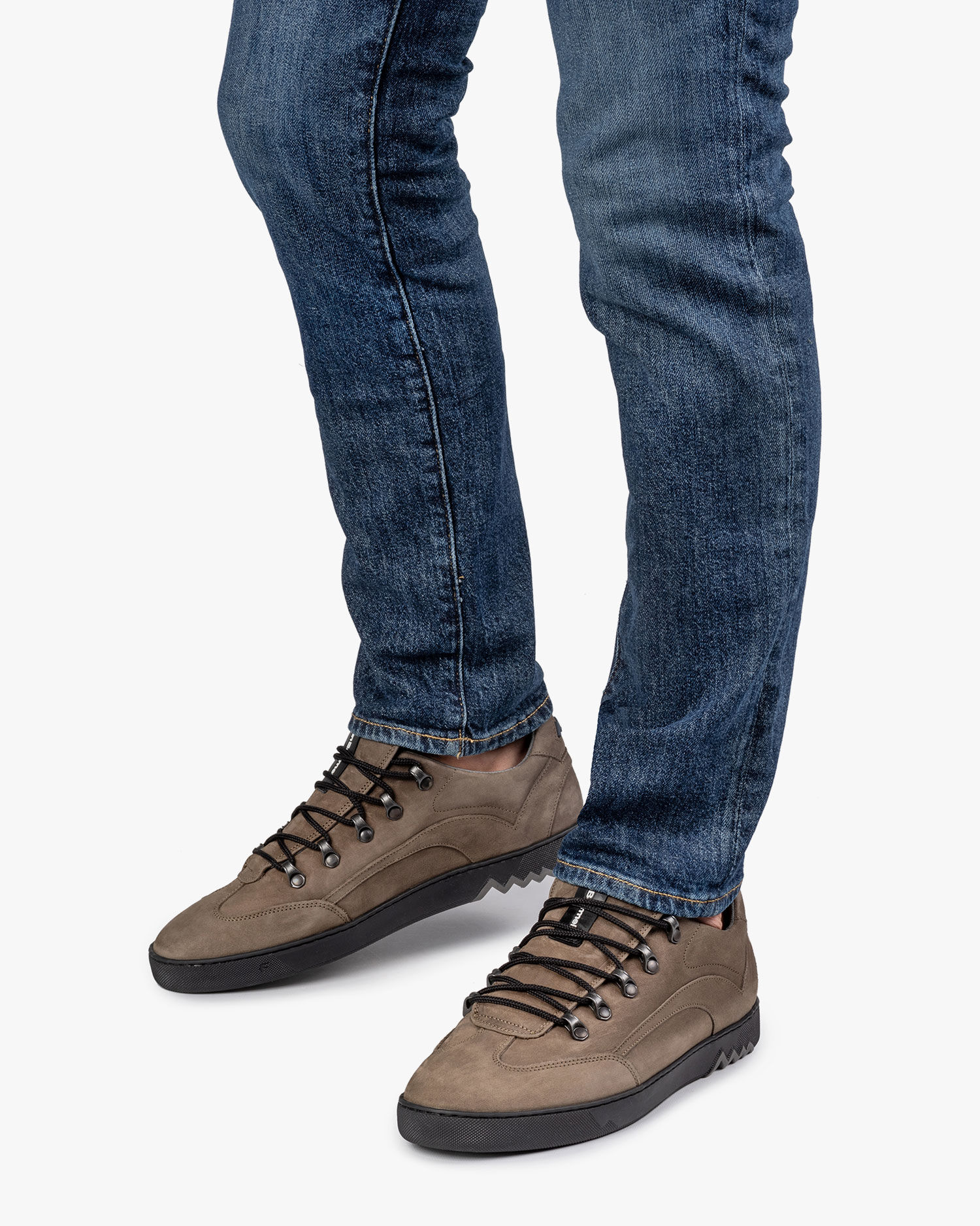 Floris van 2025 bommel 16464