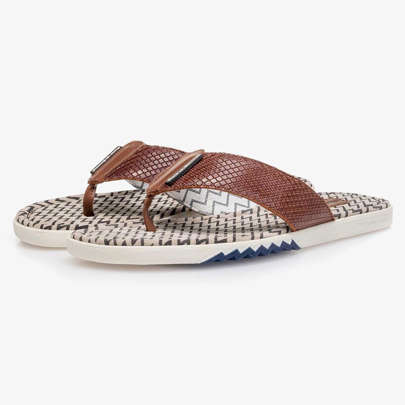 Cognacfarbener gemusterter Leder-Zehenslipper