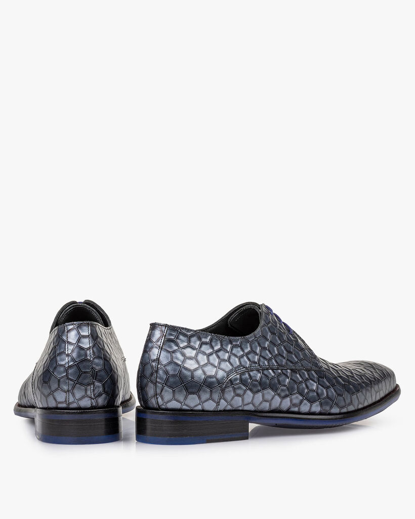 Schn&uuml;rschuh Metallic-Print grau