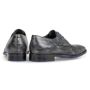 Lace shoe metallic grey