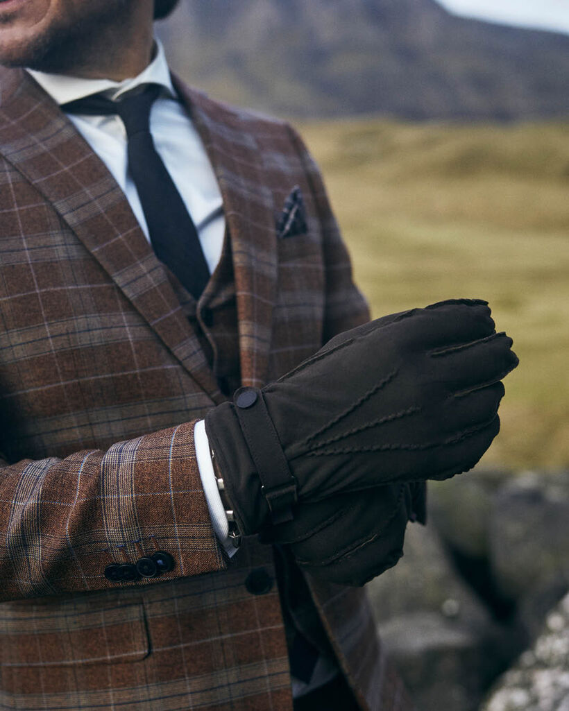 Gloves suede dark brown