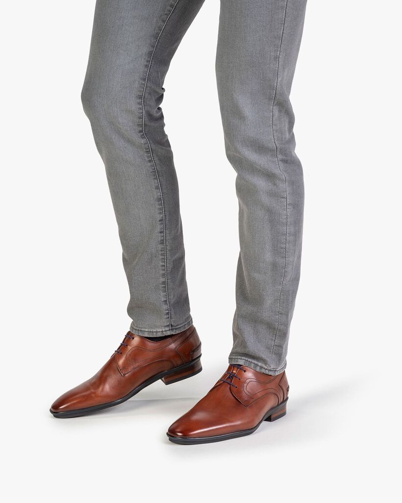 Schn&uuml;rschuh Leder cognac