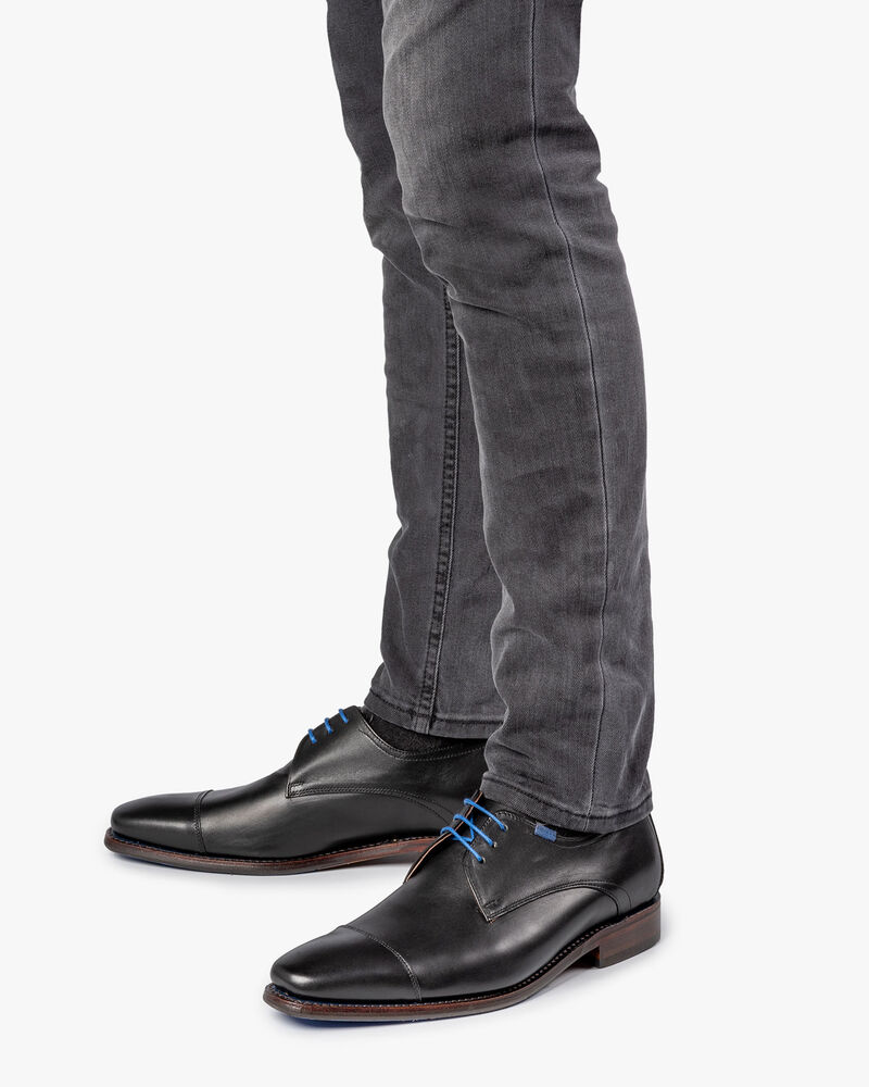 Schn&uuml;rschuh Kalbsleder schwarz