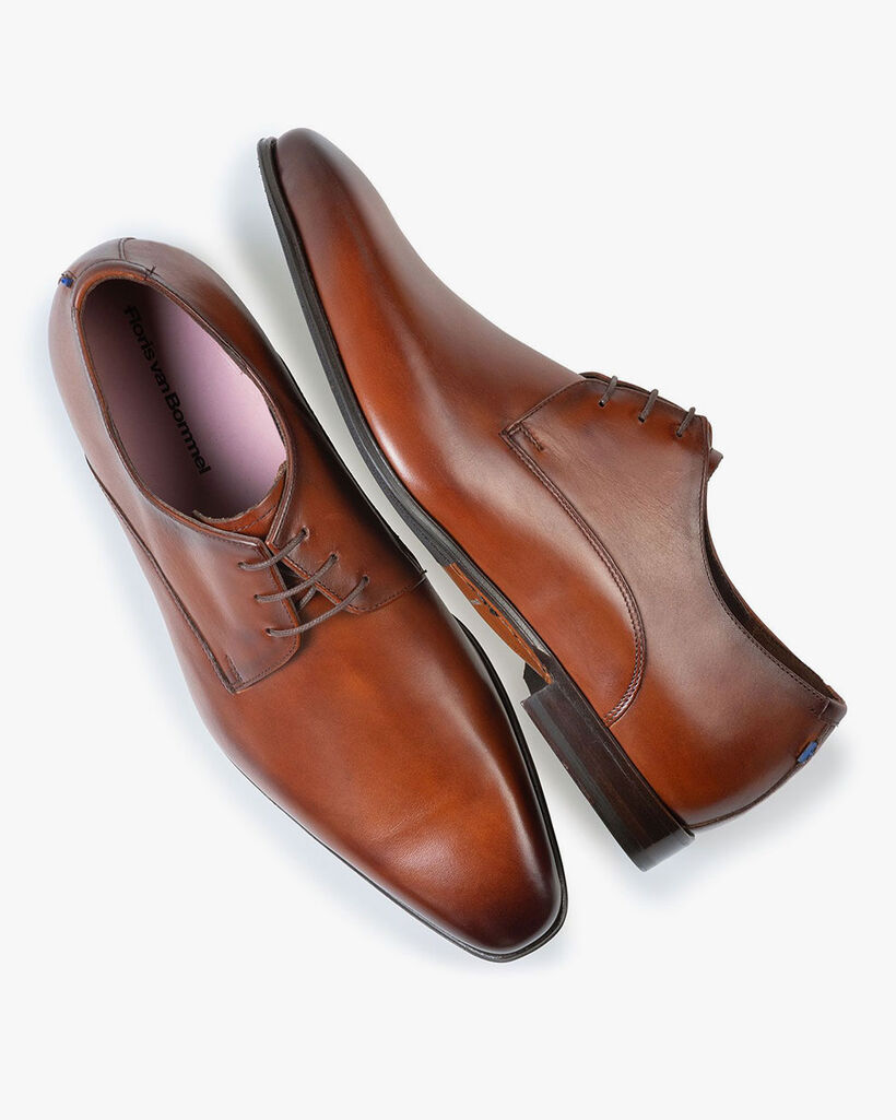 Schn&uuml;rschuh Kalbsleder cognac