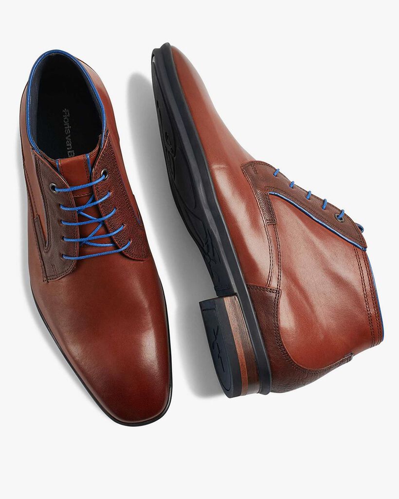 Schnürstiefel Kalbsleder cognac